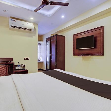 Flagship Grand Sandarshini Inn Near Mgbs Bus Station Hyderabad Ngoại thất bức ảnh